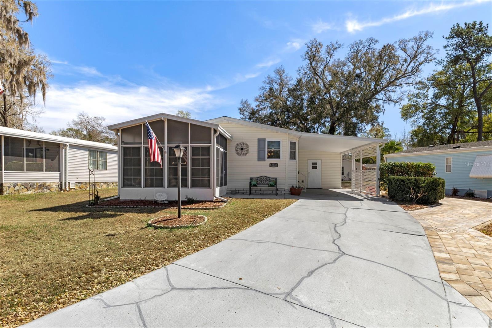 2805 Kingswood Cir Property Photo 1