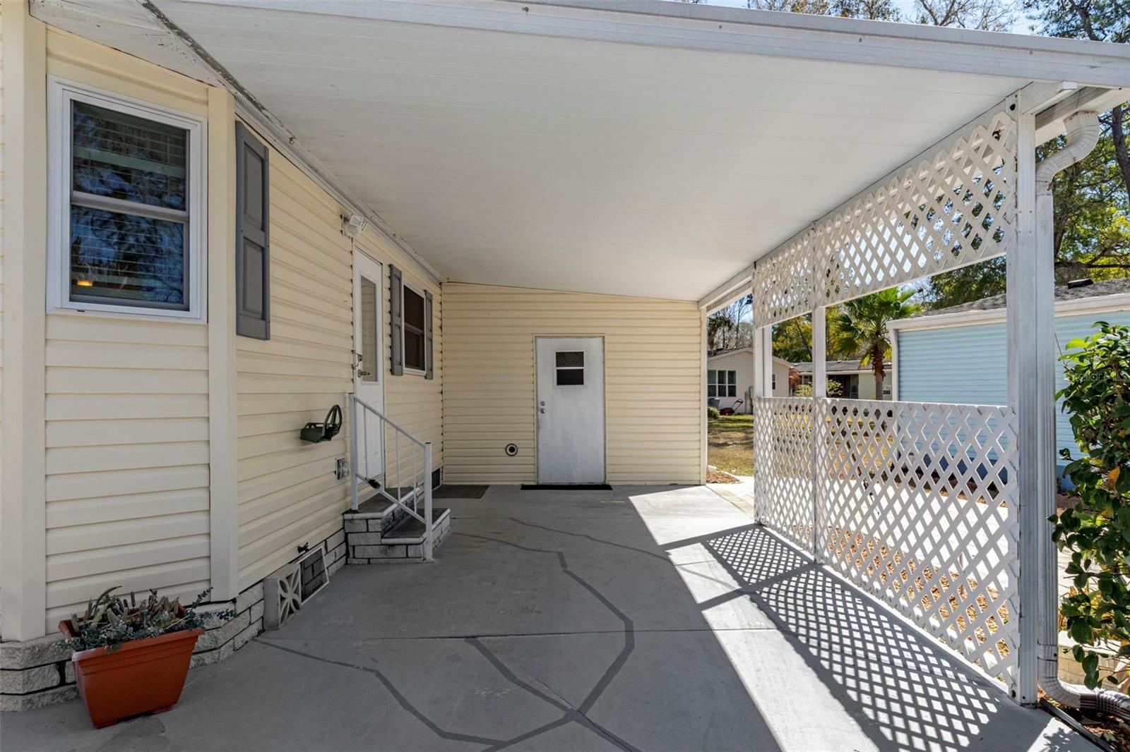 2805 Kingswood Cir Property Photo 6