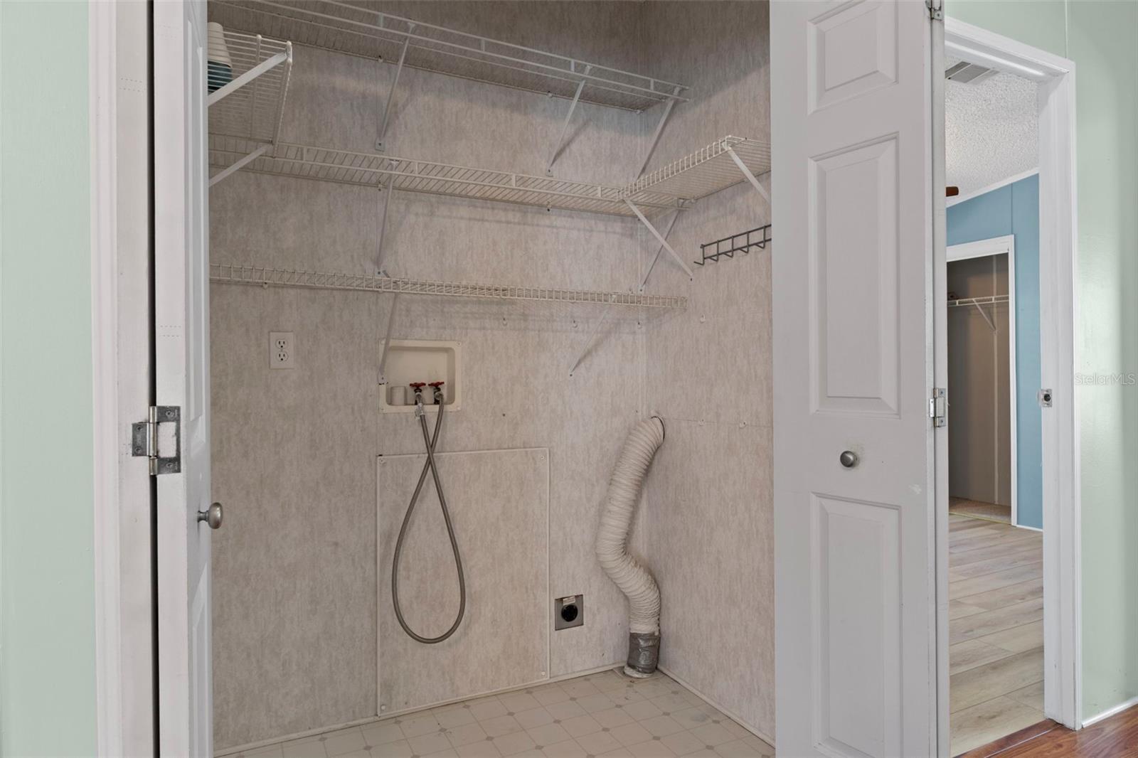 2805 Kingswood Cir Property Photo 19