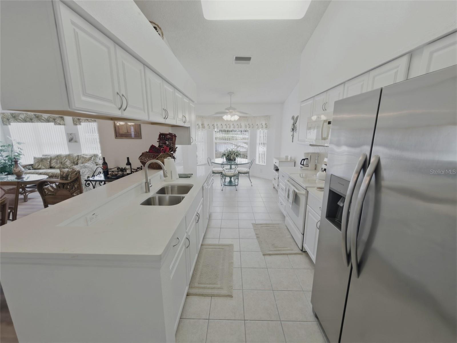 11131 Hollander Ave Property Photo 18