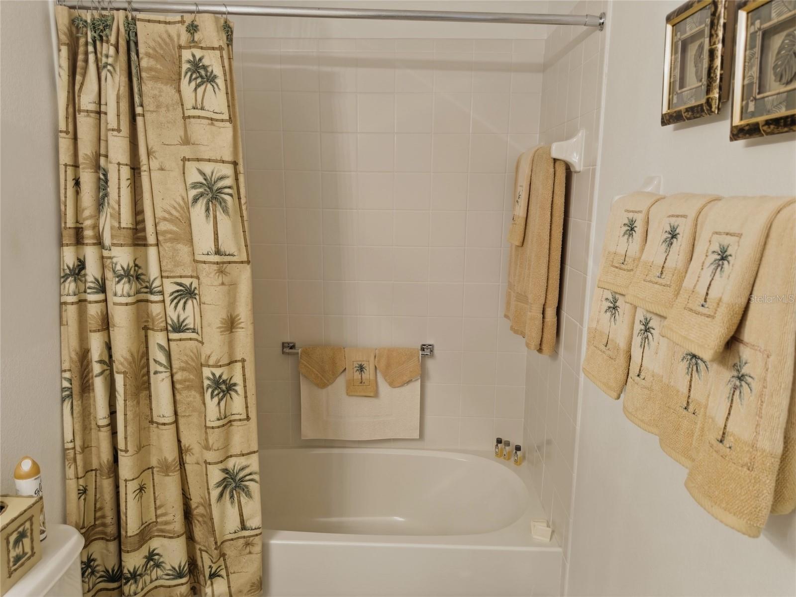 11131 Hollander Ave Property Photo 40