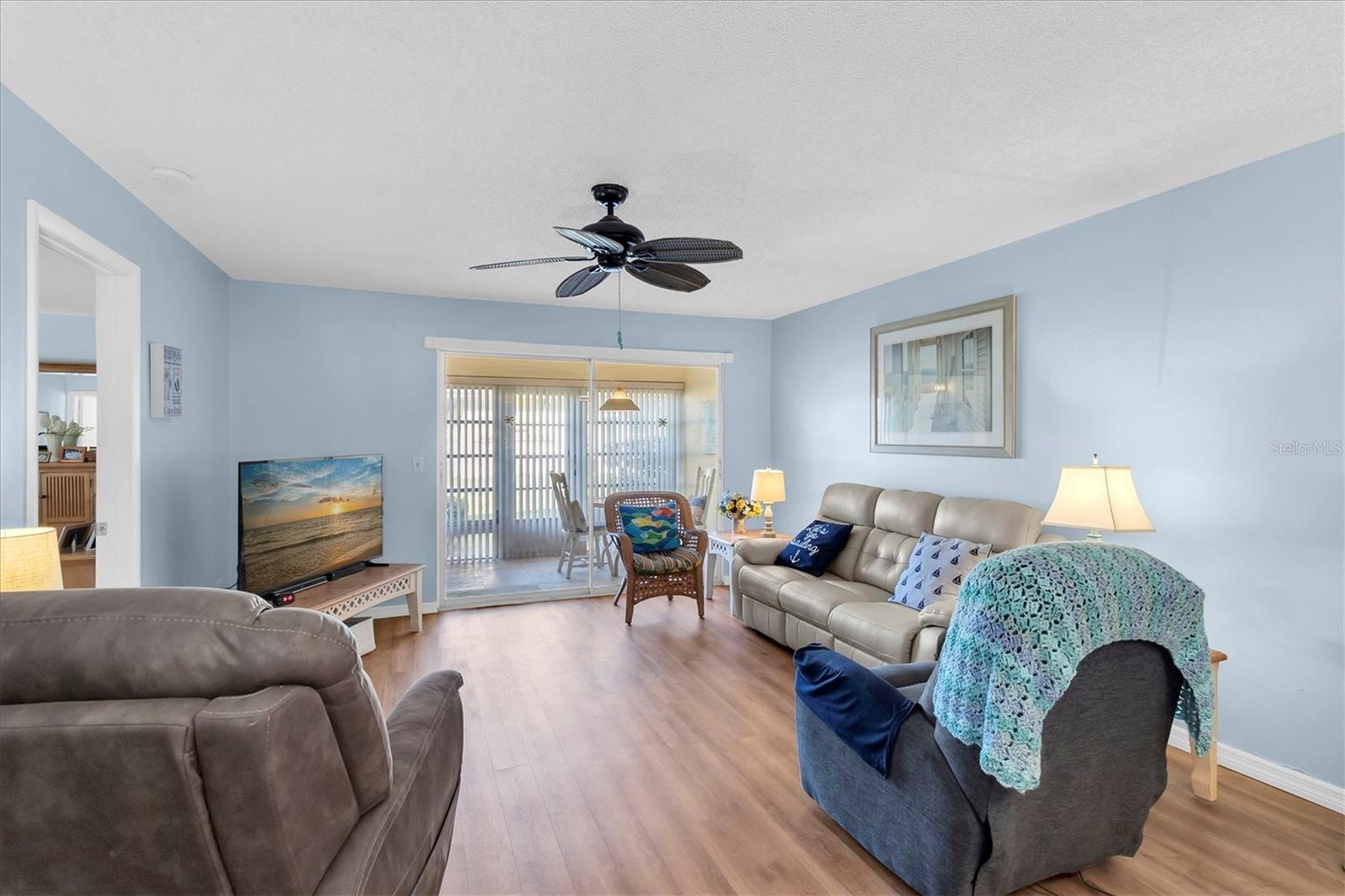 1701 Pinehurst Rd #6a Property Photo 4