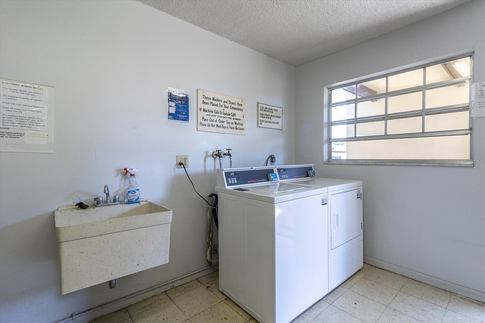 1701 Pinehurst Rd #6a Property Photo 20