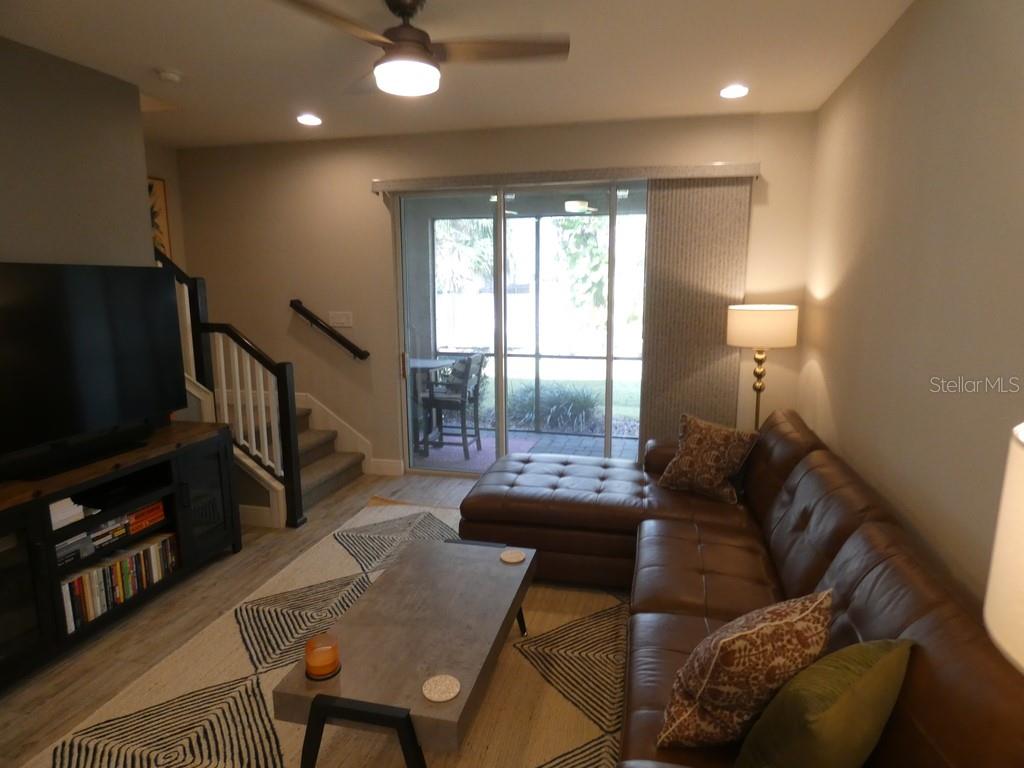 1505 Sunset Wind Loop Property Photo 9