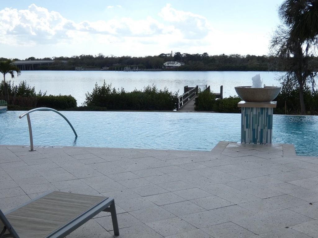 1505 Sunset Wind Loop Property Photo 14