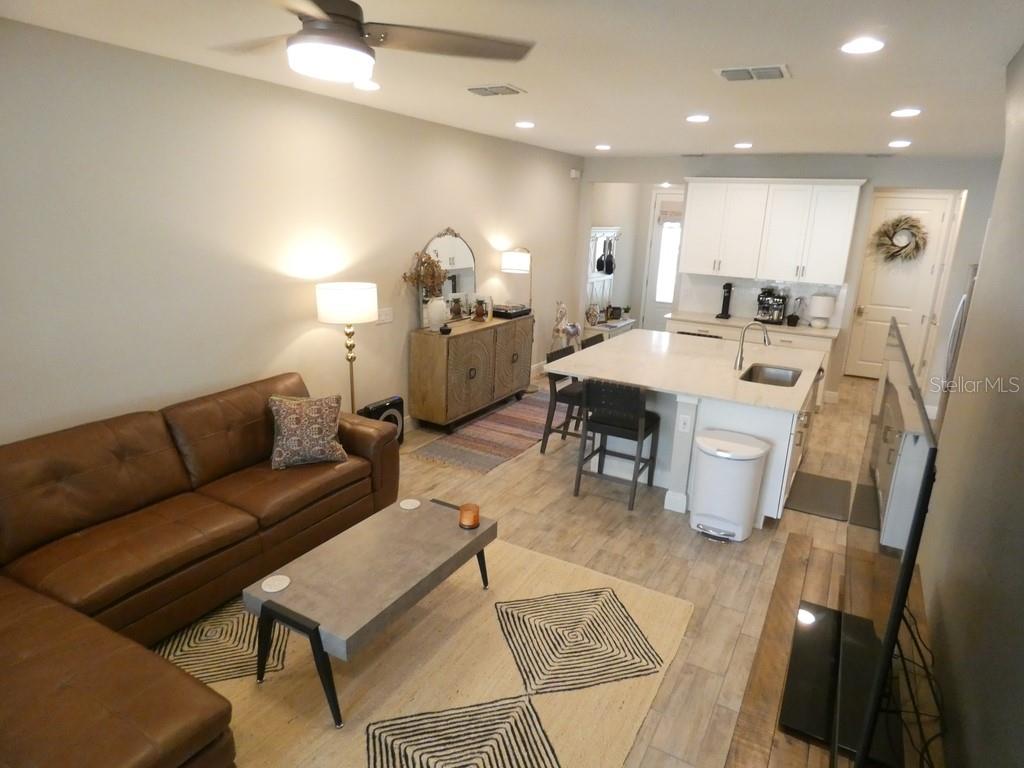 1505 Sunset Wind Loop Property Photo 19
