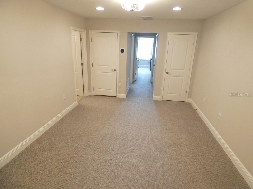 1505 Sunset Wind Loop Property Photo 25