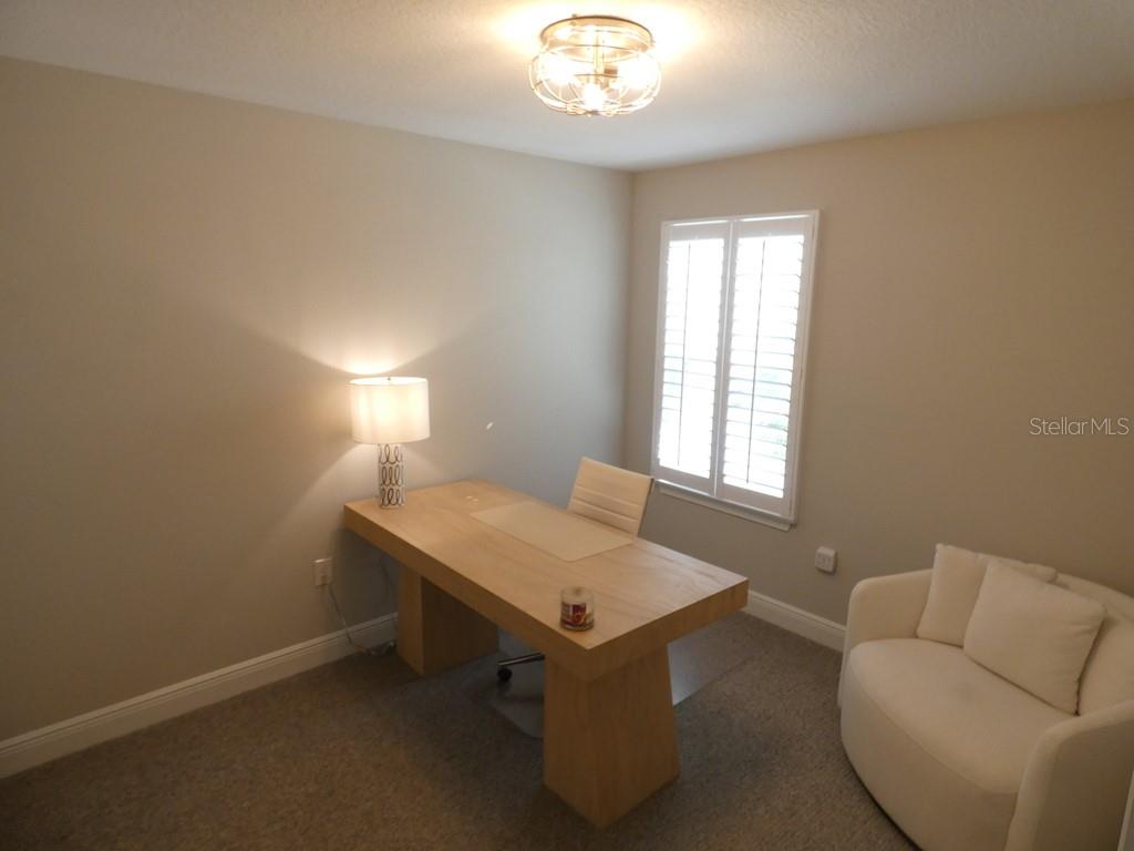 1505 Sunset Wind Loop Property Photo 28
