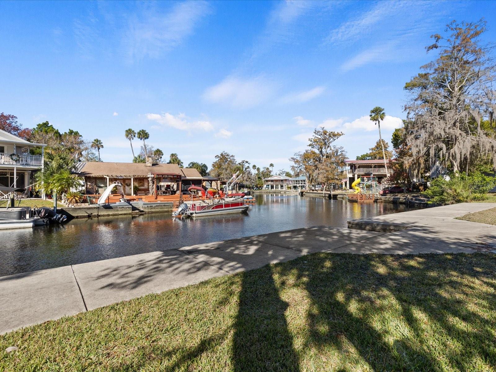 7255 Tropical Dr Property Photo 1