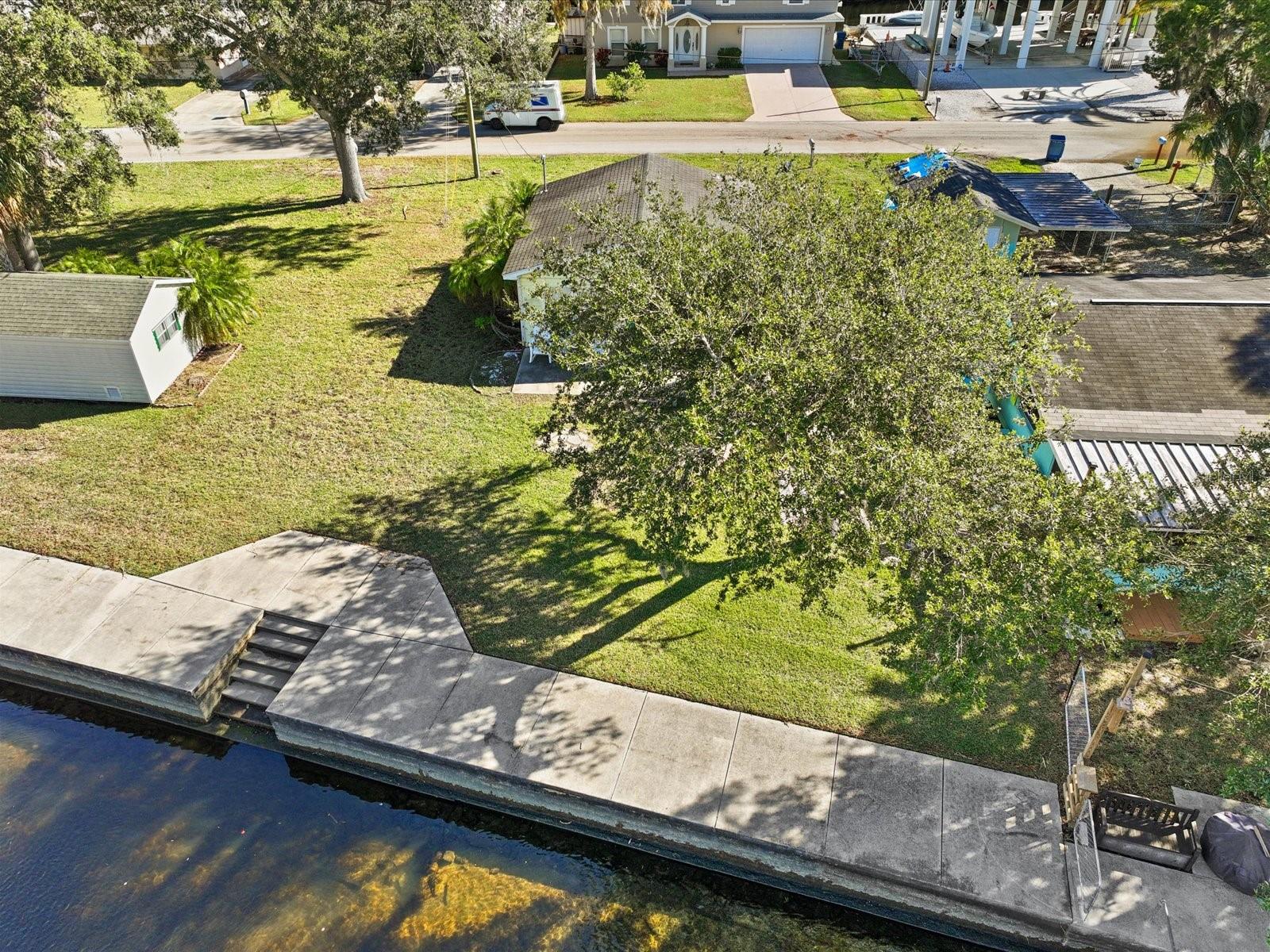 7255 Tropical Dr Property Photo 4