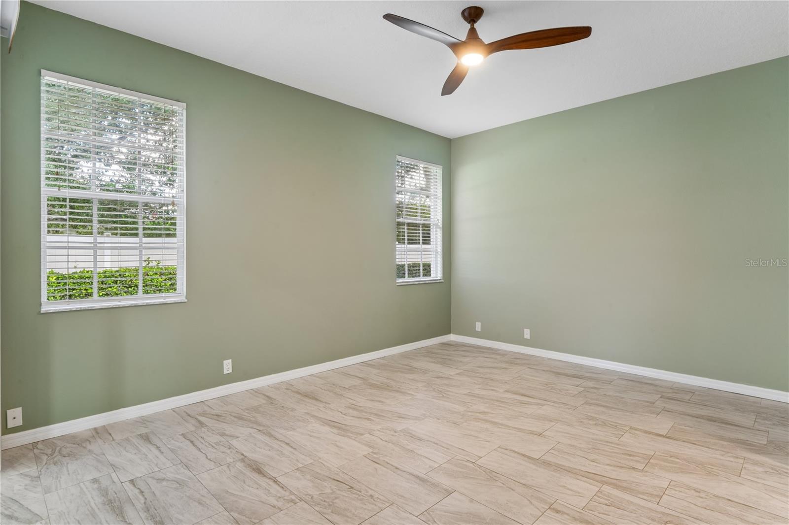 14465 Middle Fairway Dr Property Photo 26
