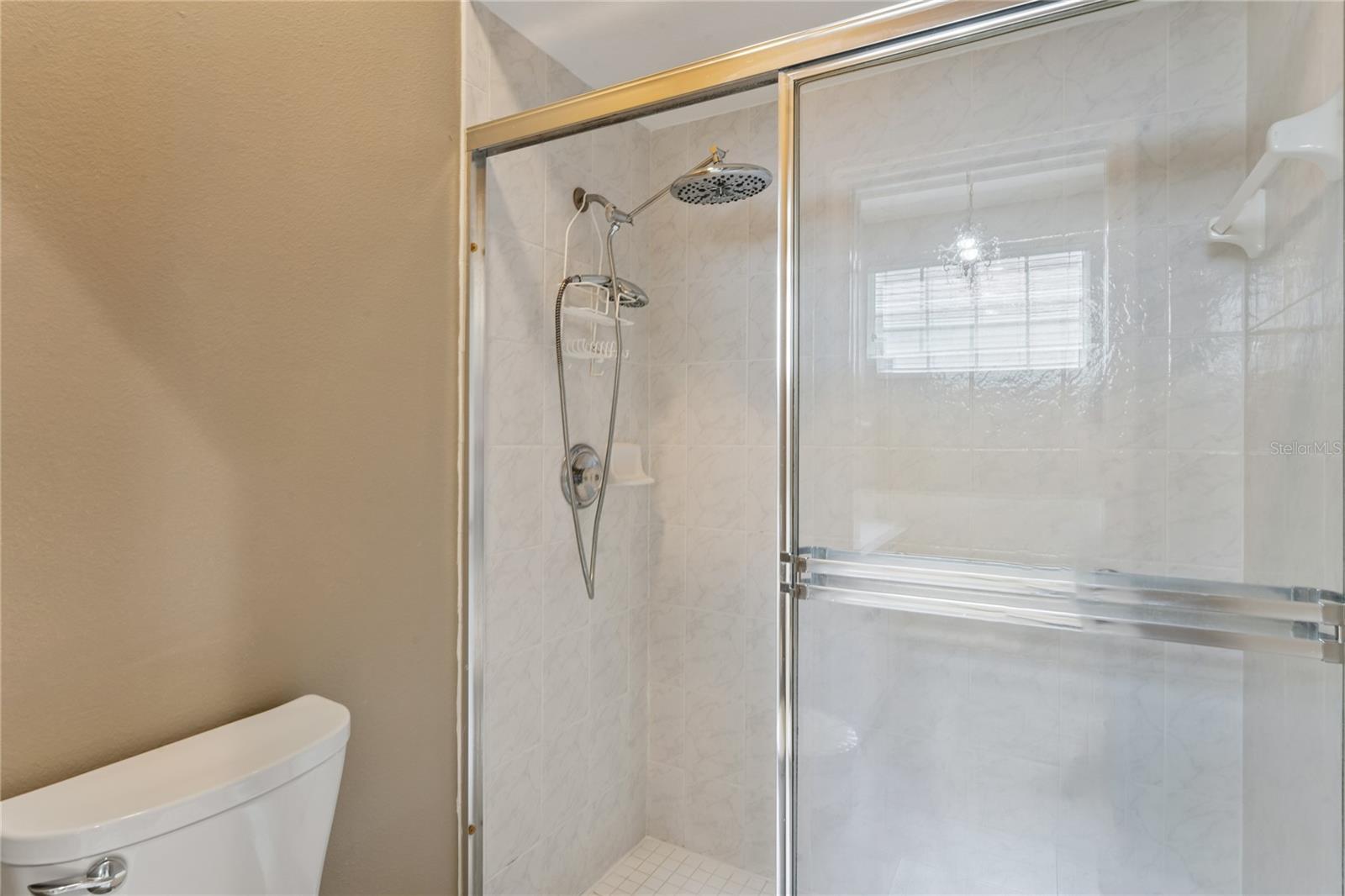 14465 Middle Fairway Dr Property Photo 33