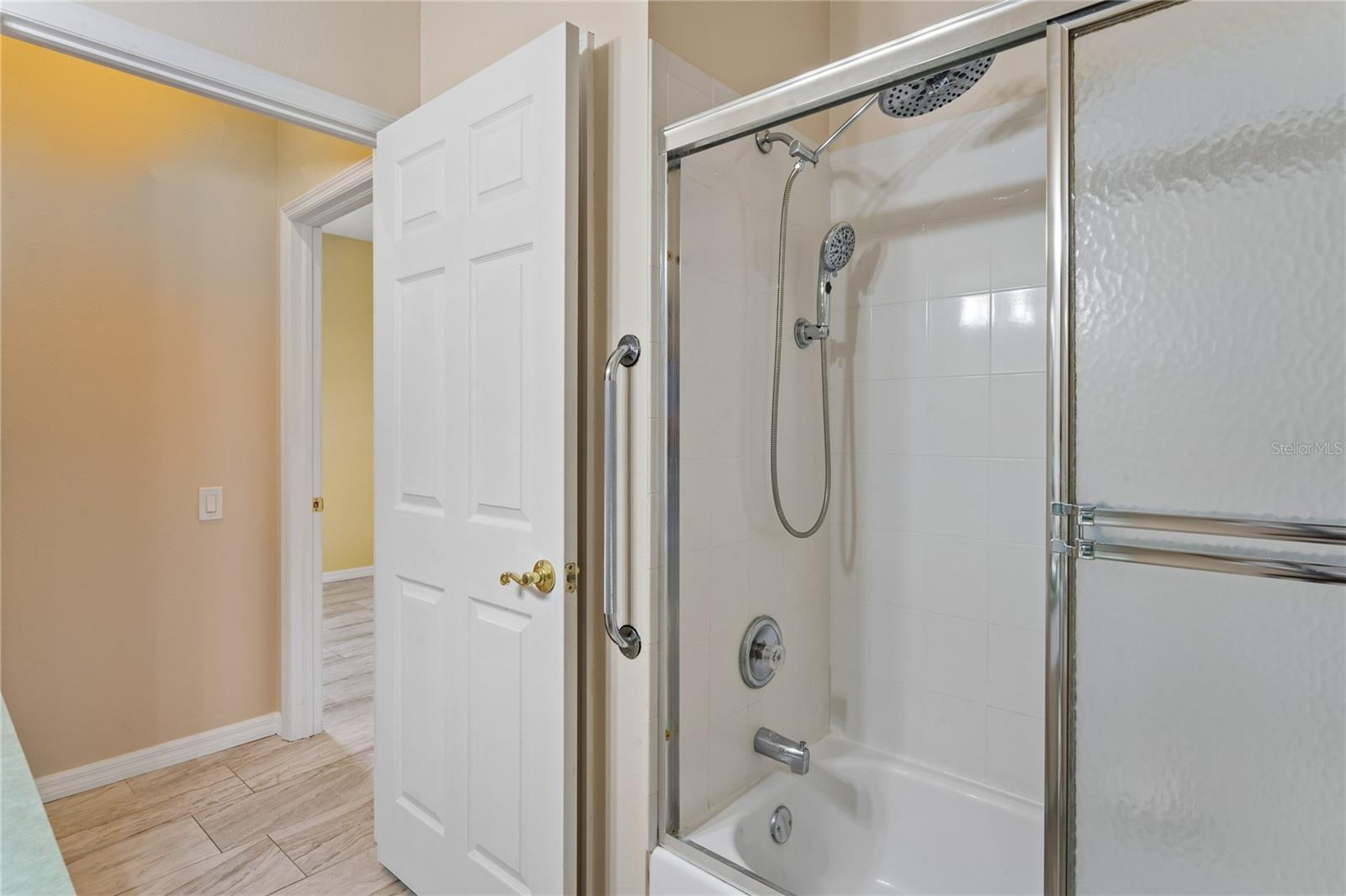 14465 Middle Fairway Dr Property Photo 41