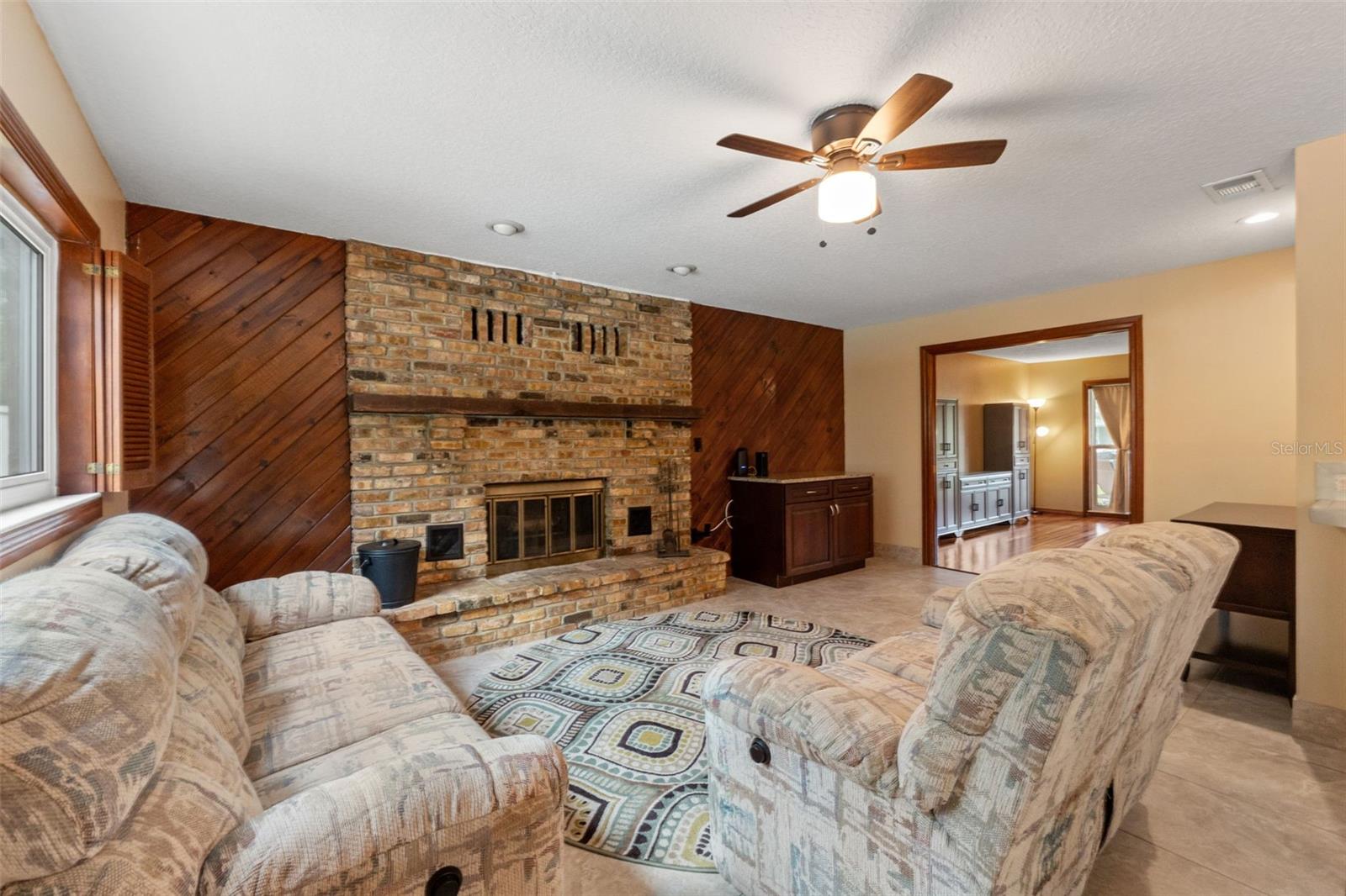 1357 Dinsmore Ct Property Photo 17