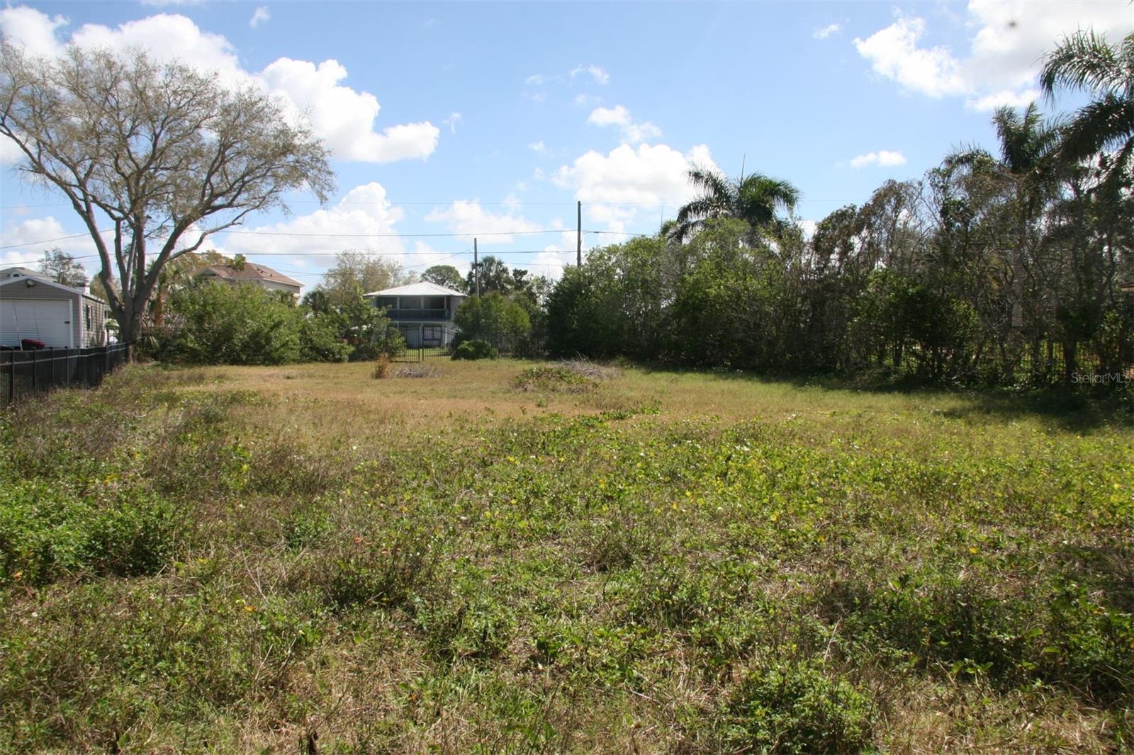 000 Bluff Blvd Property Photo 7