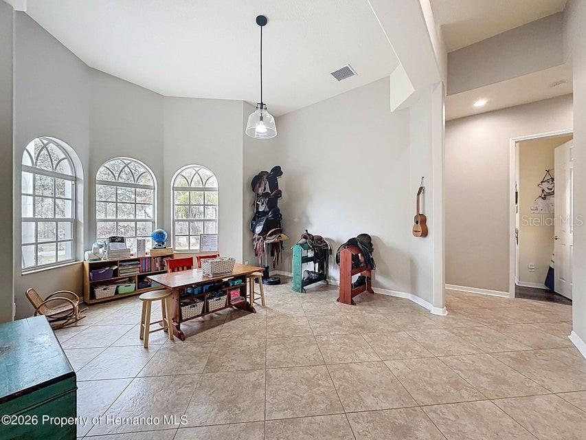 12124 Squeeze Ave Property Photo 14