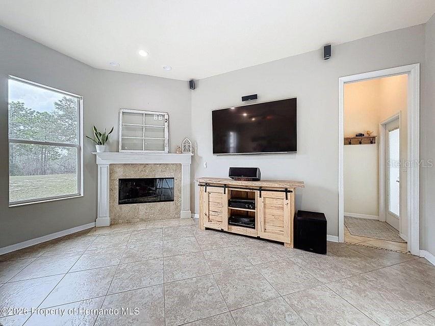 12124 Squeeze Ave Property Photo 40
