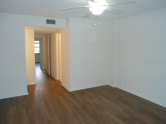 2800 Cove Cay Dr #4d Property Photo 9