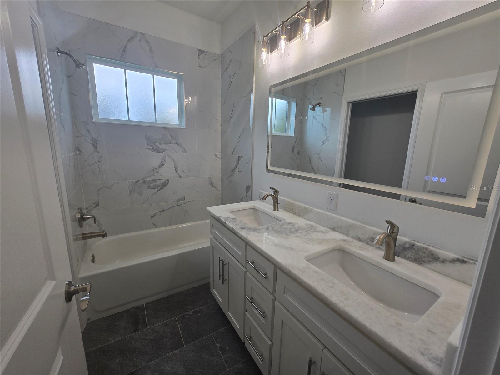 13193 Barnevelde Rd Property Photo 46