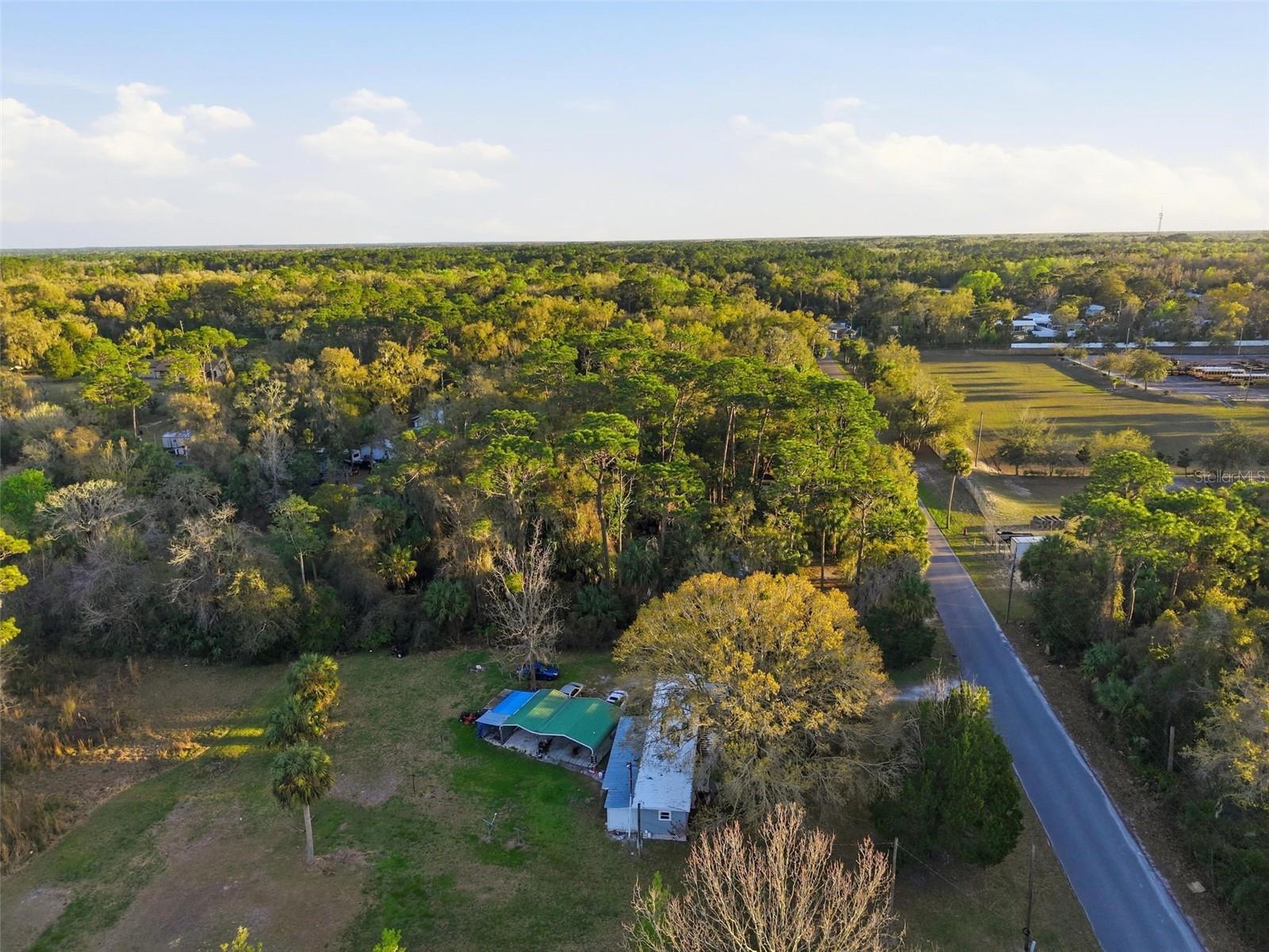 2085 S Stonebrook Dr Property Photo 3