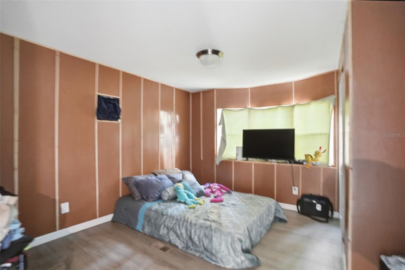2085 S Stonebrook Dr Property Photo 10