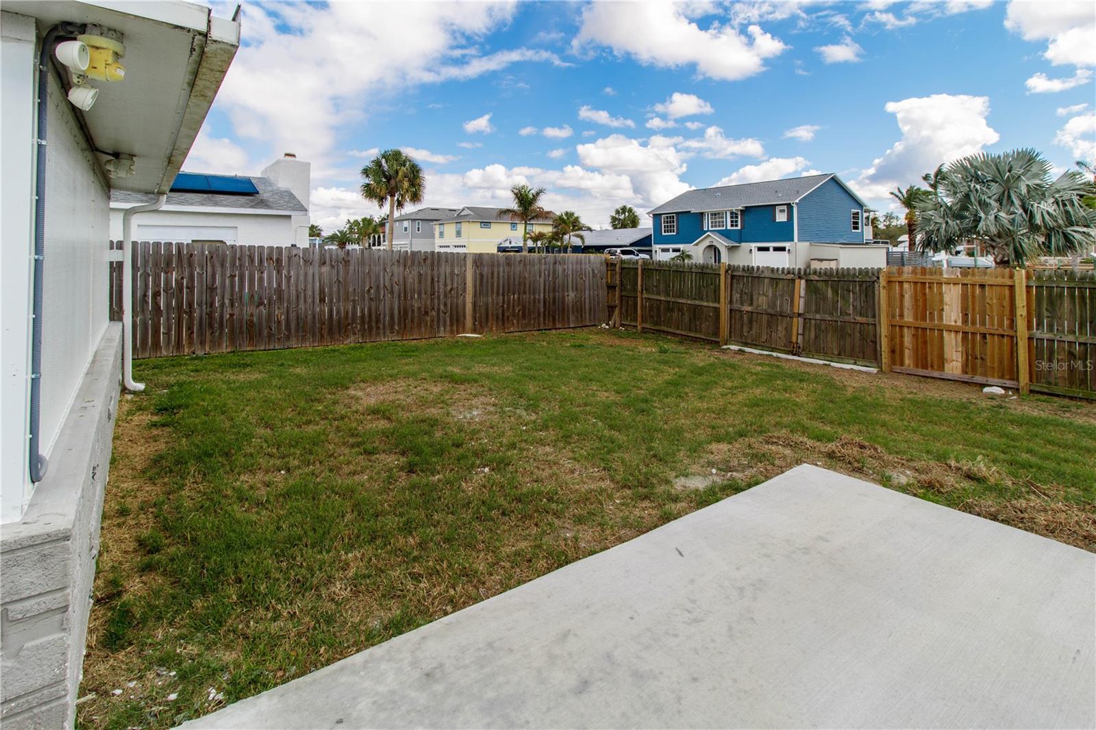 7434 Mako Dr Property Photo 12
