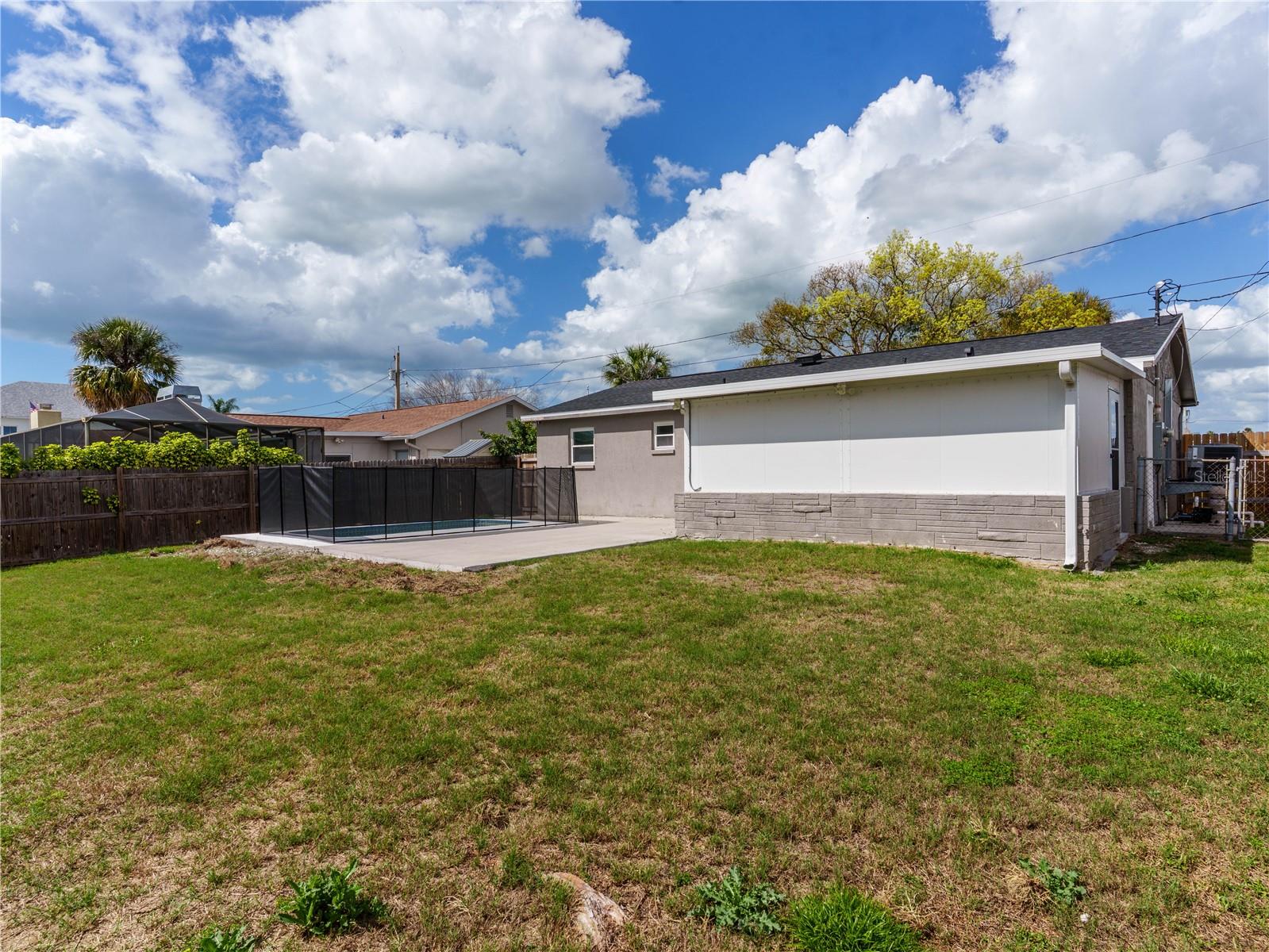 7434 Mako Dr Property Photo 14