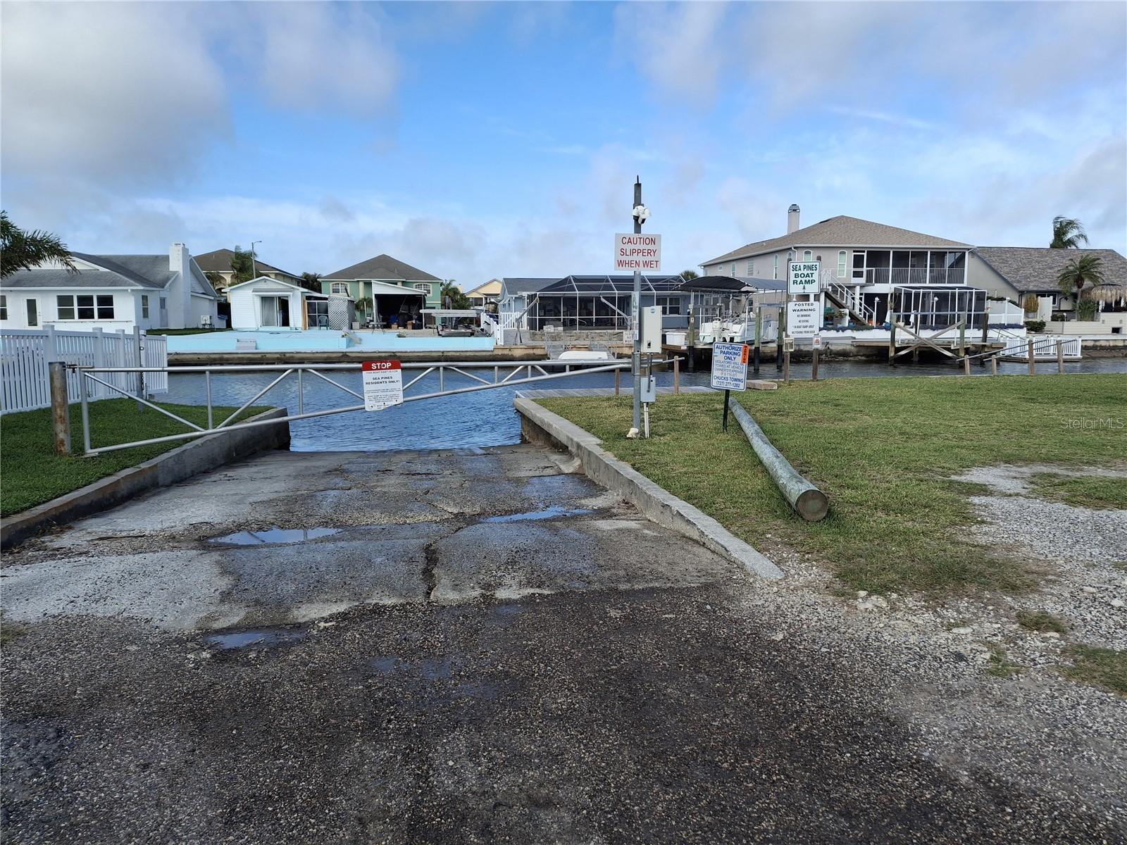 7434 Mako Dr Property Photo 21