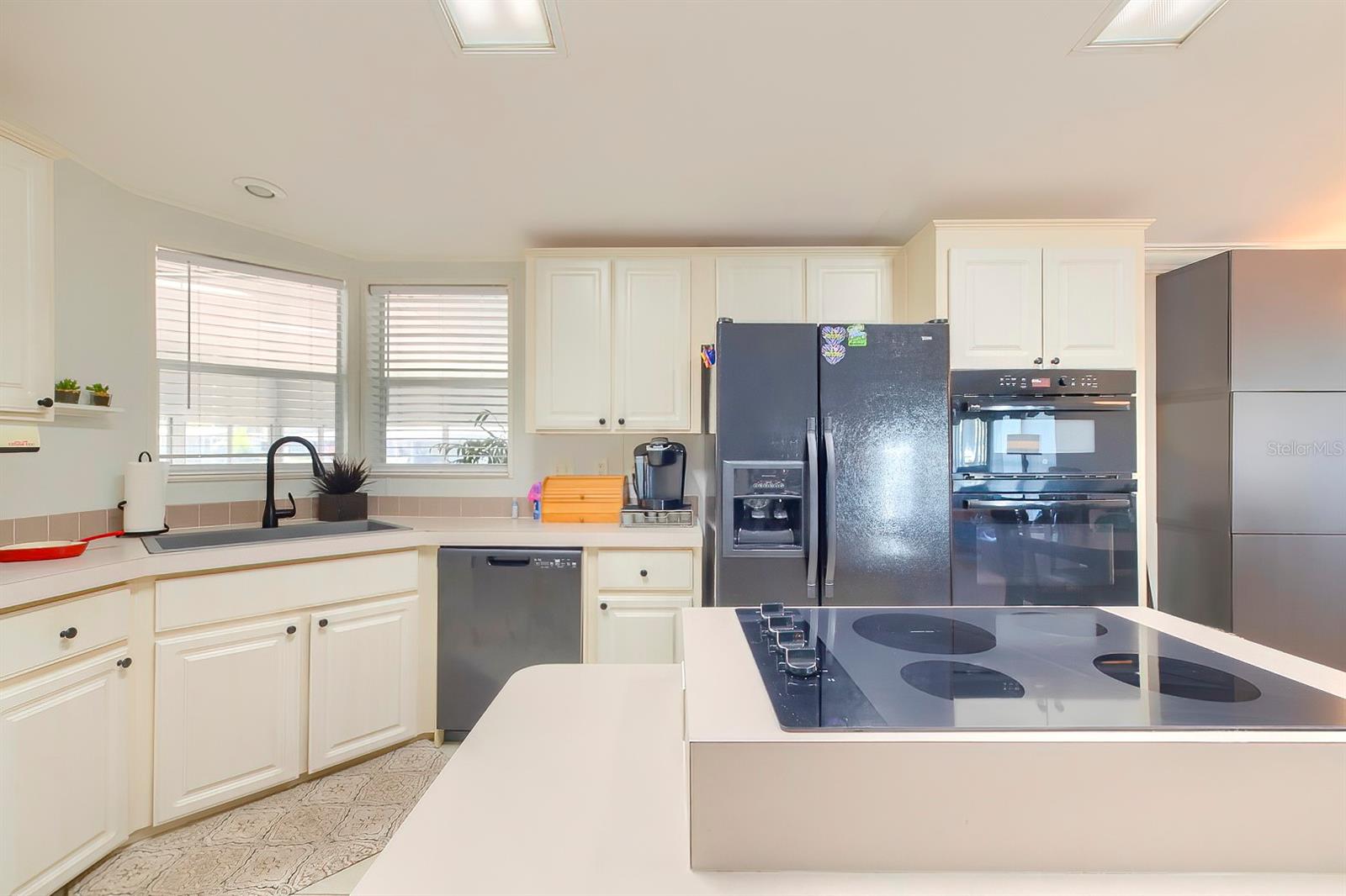 15025 Brookridge Blvd Property Photo 20