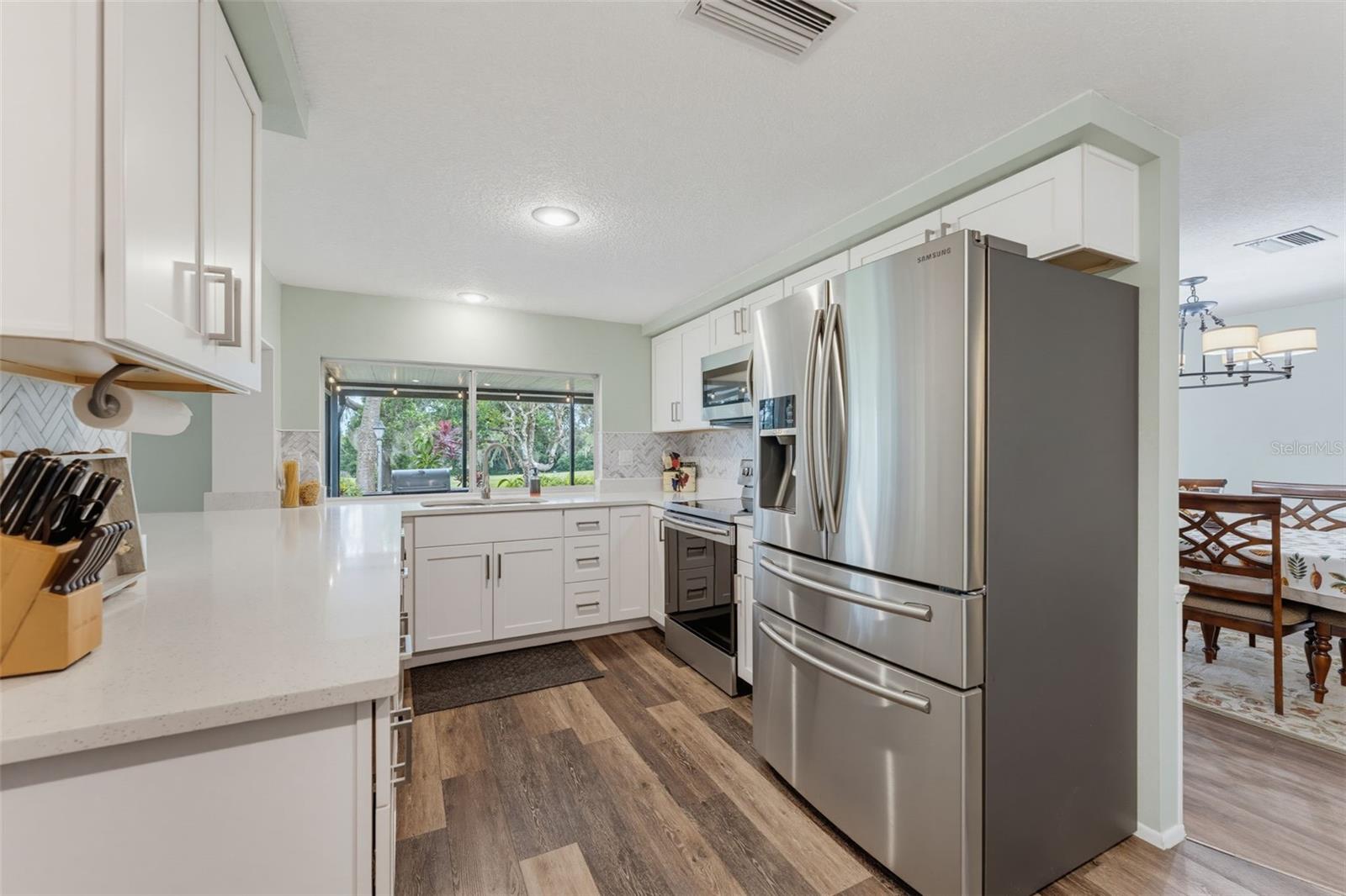 8210 Valley Stream Ln Property Photo 20