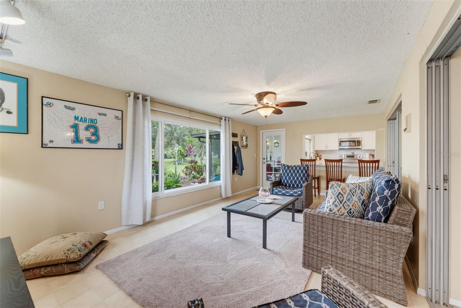 8210 Valley Stream Ln Property Photo 29