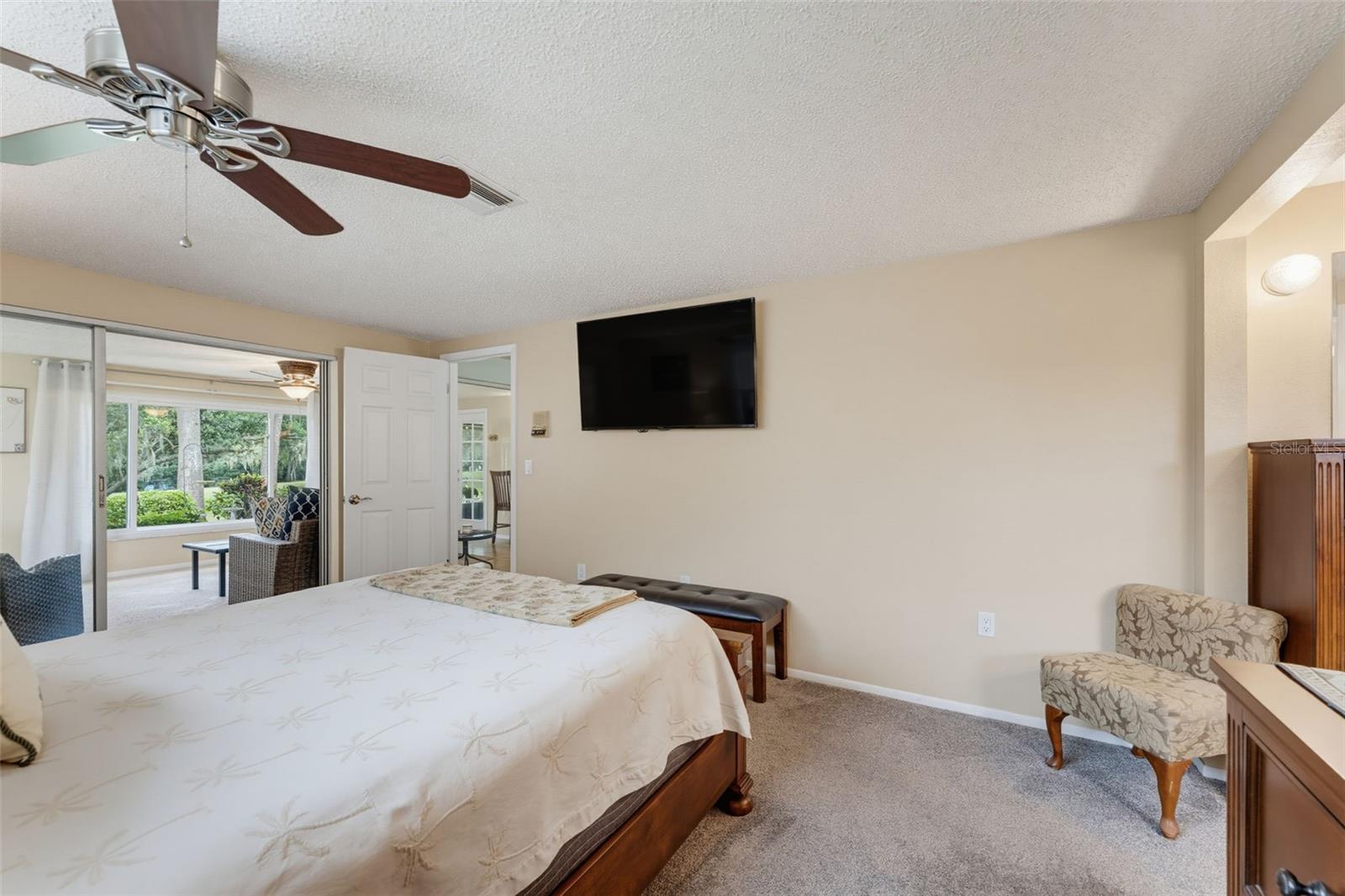 8210 Valley Stream Ln Property Photo 41