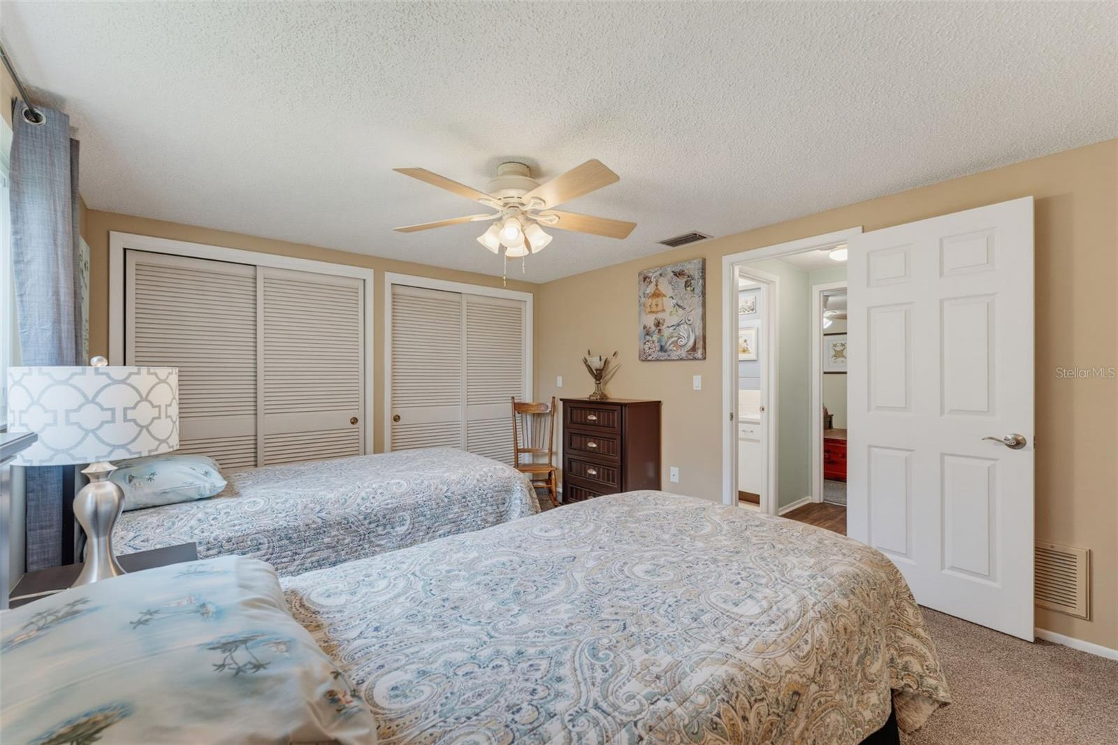 8210 Valley Stream Ln Property Photo 54