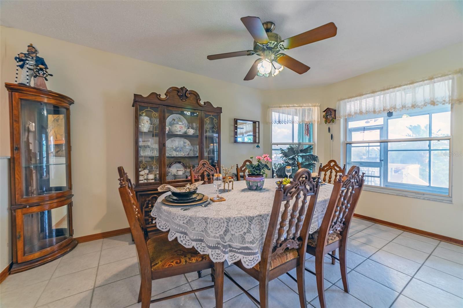 6810 Seaview Blvd Property Photo 22