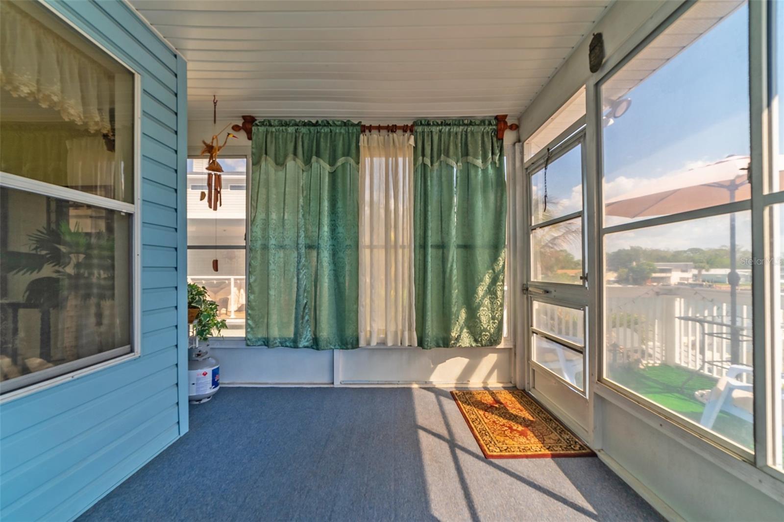 6810 Seaview Blvd Property Photo 40