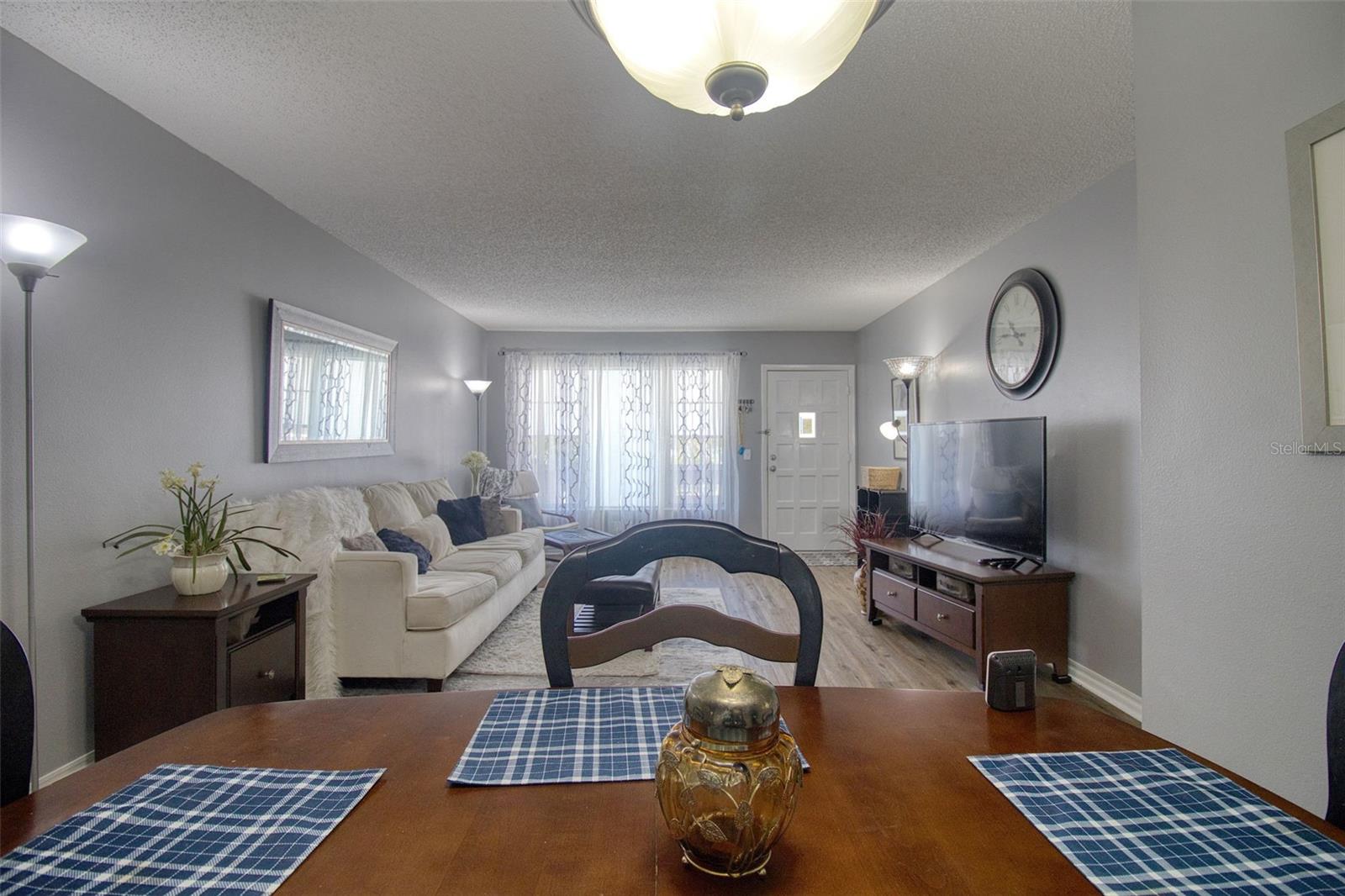 2436 Rhodesian Dr #32 Property Photo 12