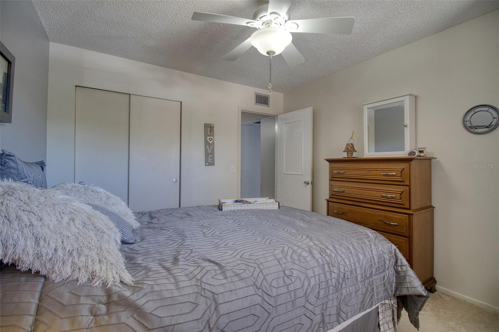 2436 Rhodesian Dr #32 Property Photo 21