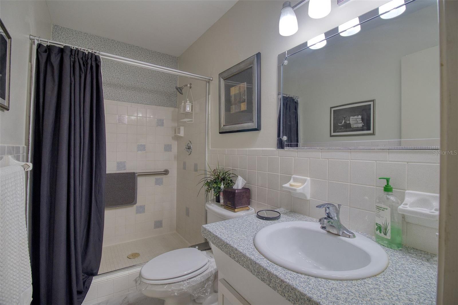2436 Rhodesian Dr #32 Property Photo 24