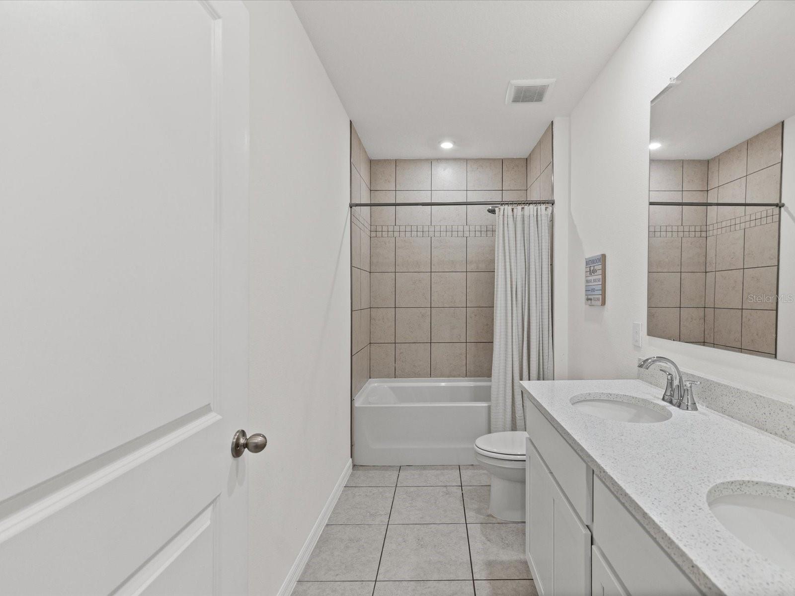 16334 Frost Bird Rd Property Photo 13