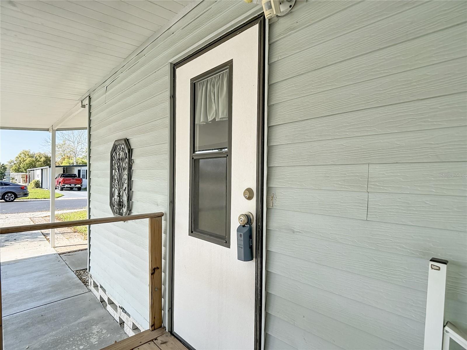 10321 Marinette Ave Property Photo 53