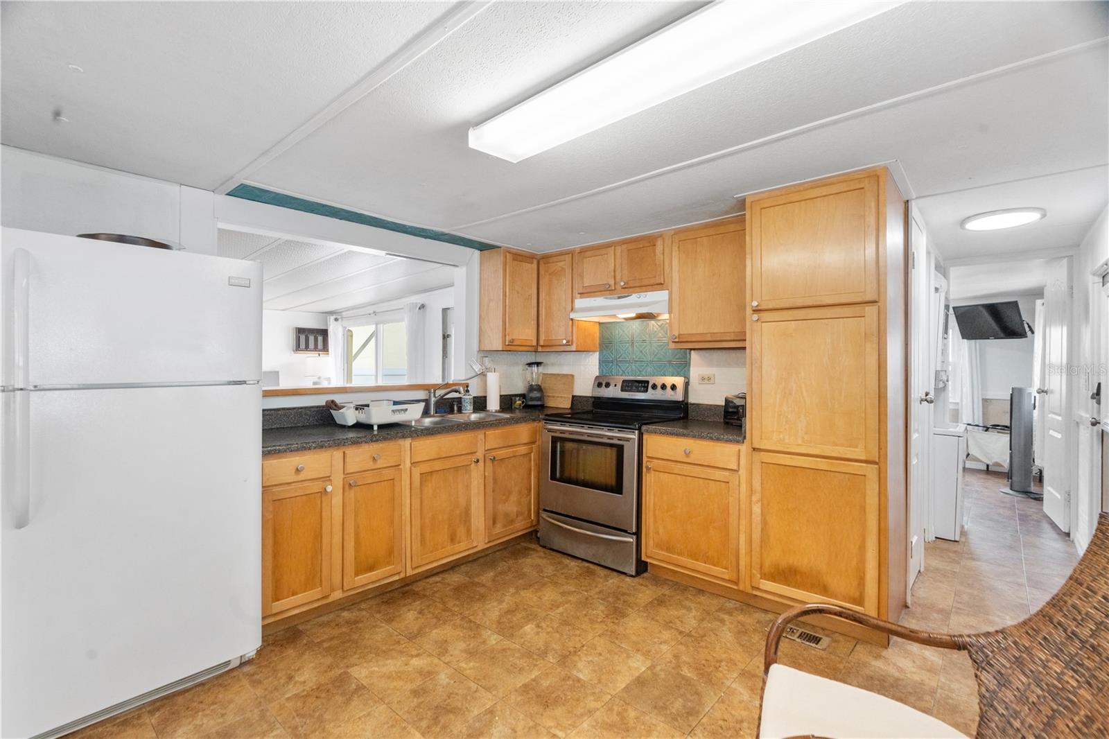 6501 Clark St Property Photo 11