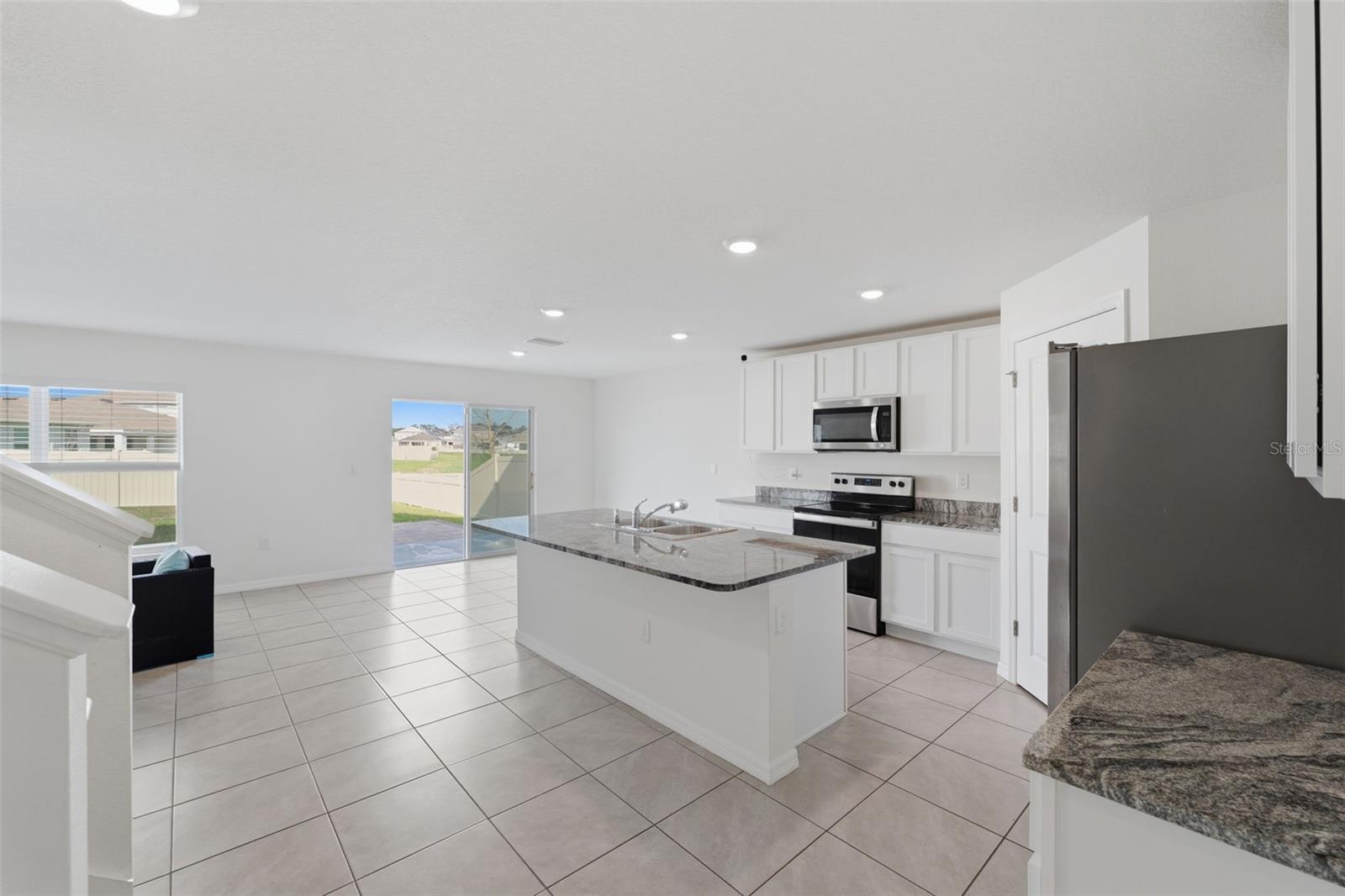 7517 Gardner St Property Photo 8