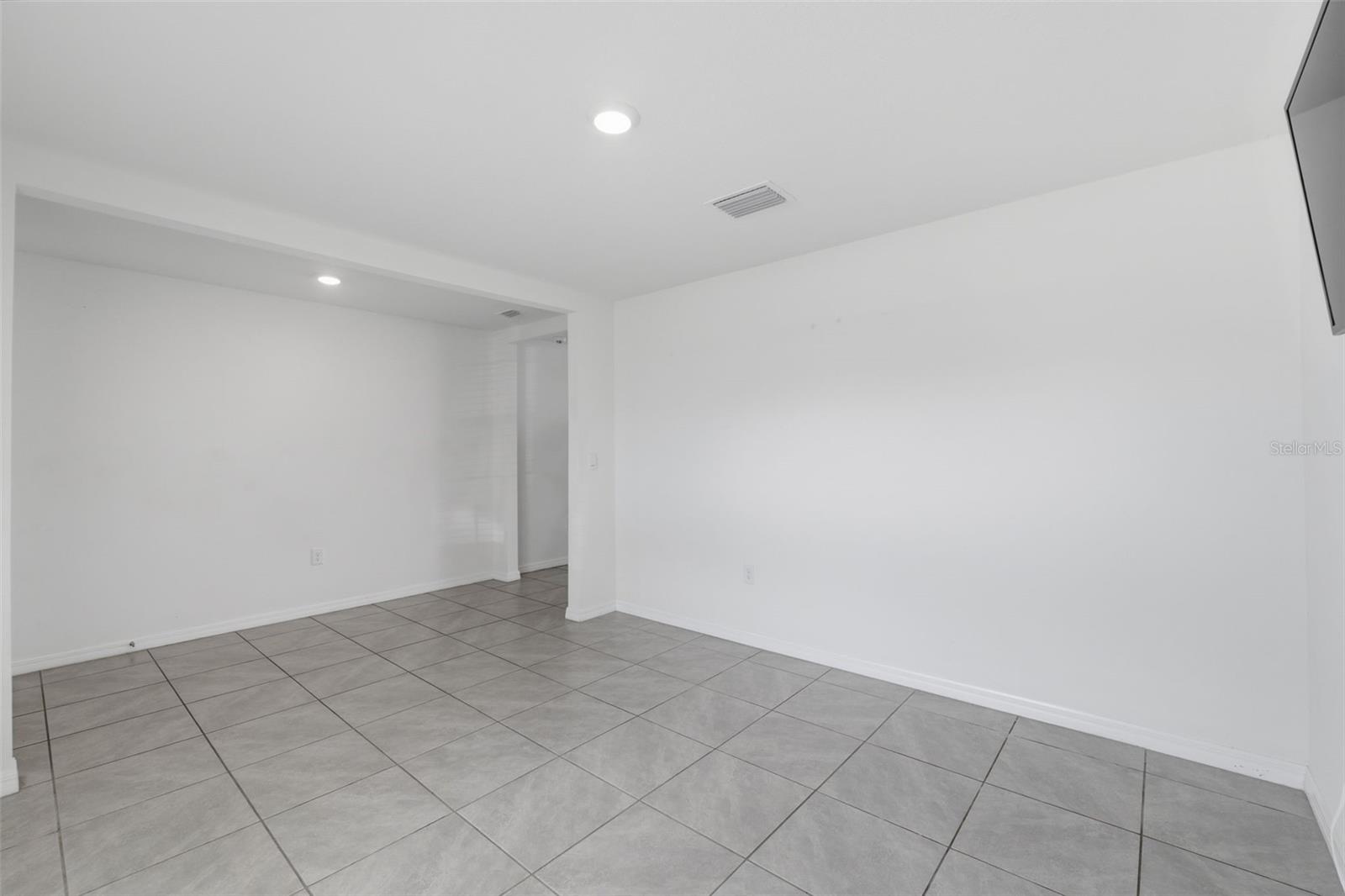 7517 Gardner St Property Photo 57