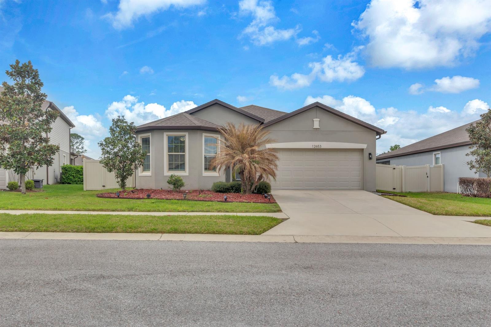 12653 PALAPA LOOP Property Photo 1