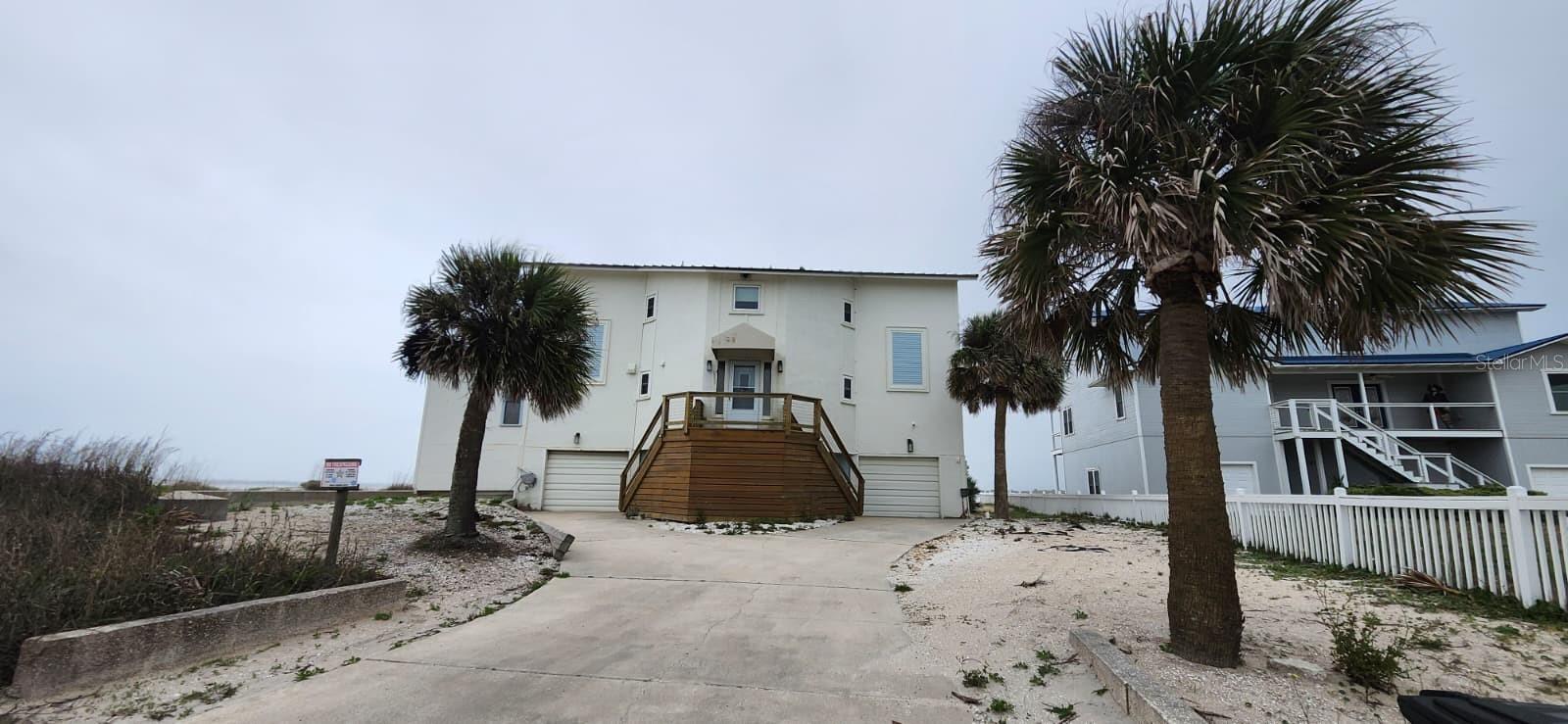 511 Porpoise Point Dr Property Photo 2