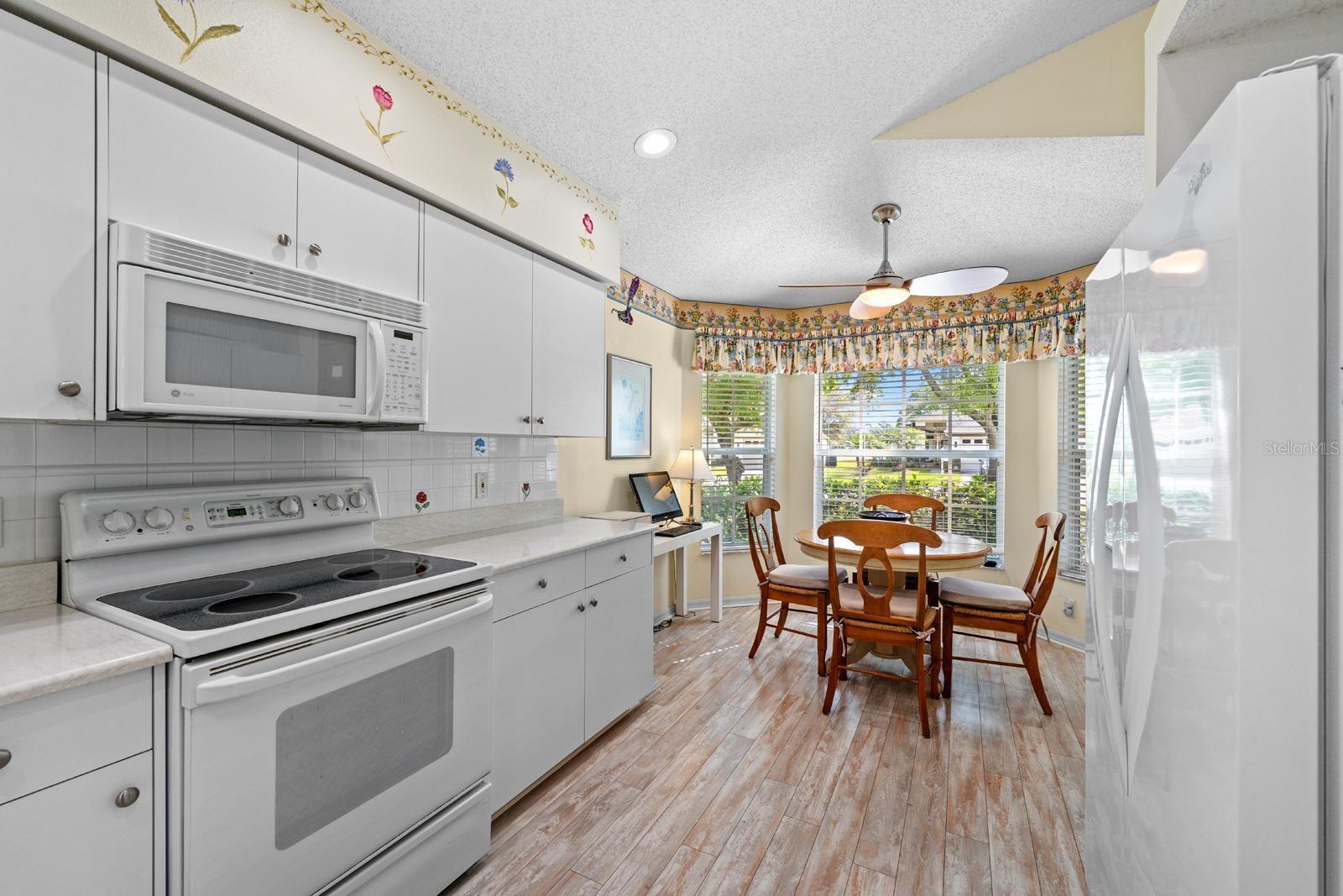 1249 Winding Willow Dr Property Photo 8