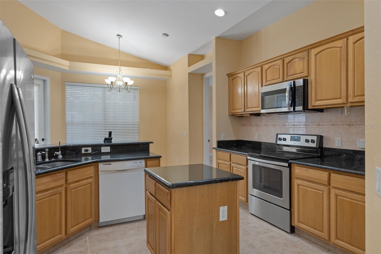 17948 Greensboro St Property Photo 22