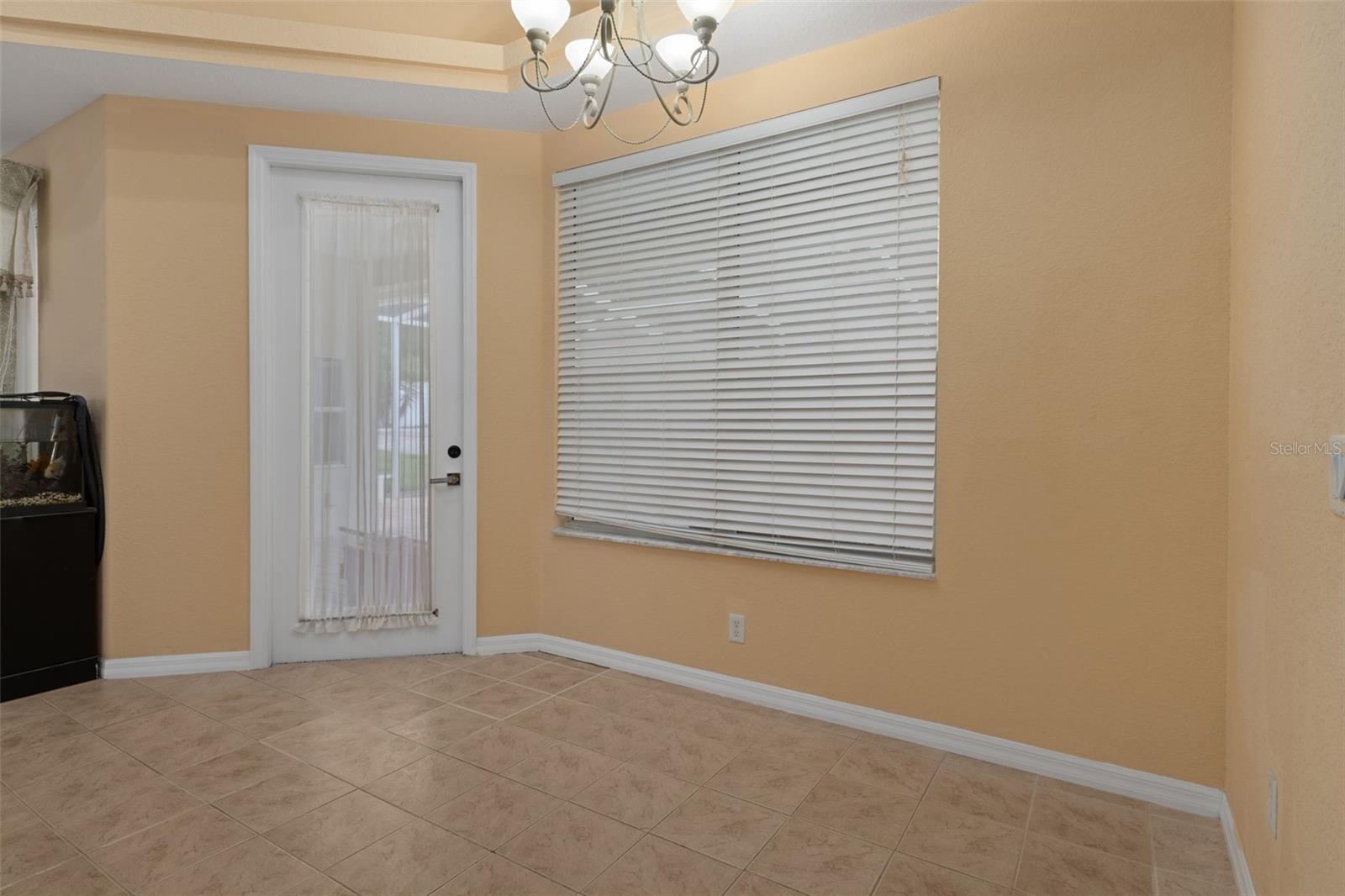 17948 Greensboro St Property Photo 24
