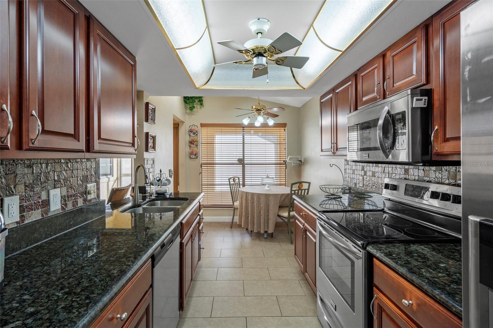 4808 Vesper Ct #34 Property Photo 6