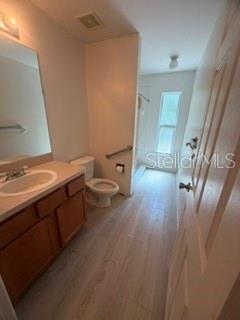 3010 Greynolds Ave Property Photo 11